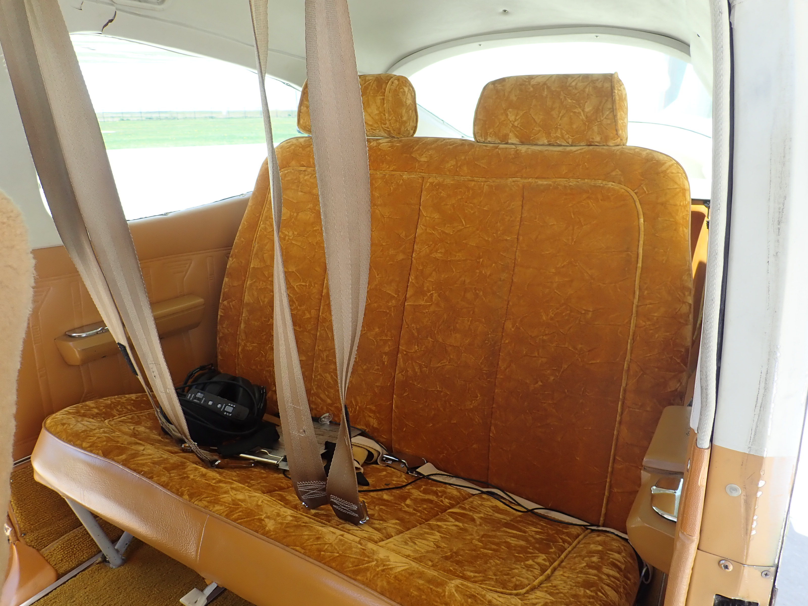 77 Cardinal B FG N19519